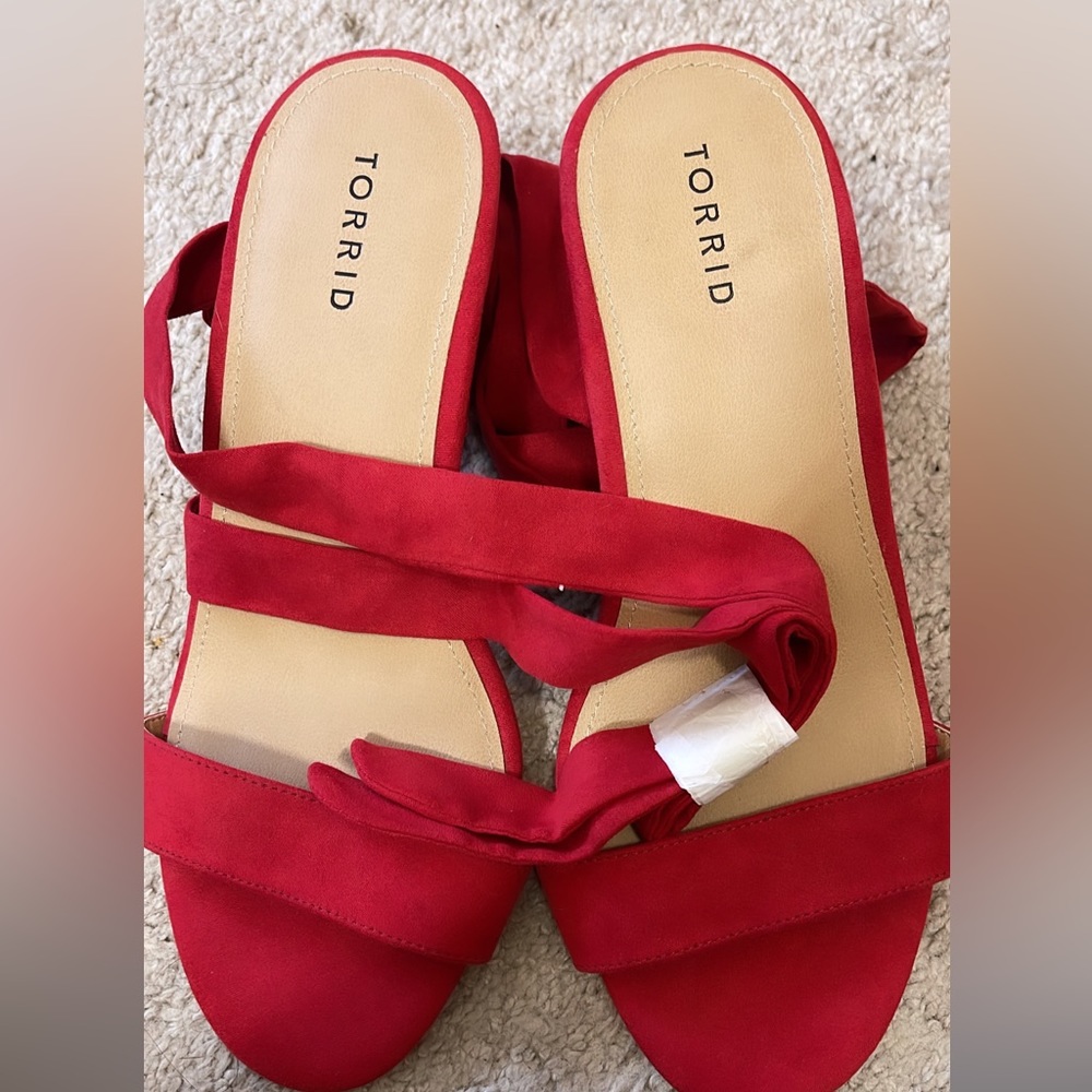 Torrid size 10.5 Strappy red heel